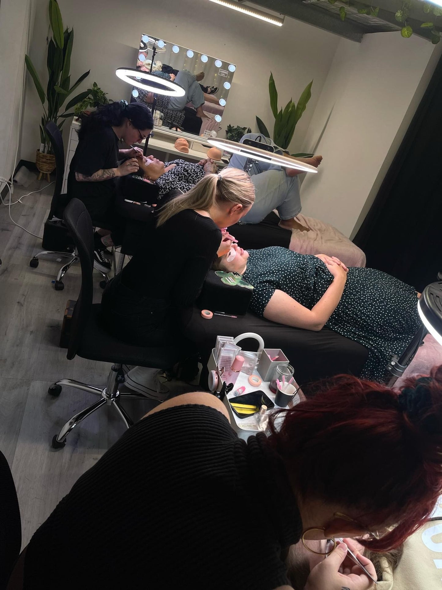 Introduction to volume eyelash extensions